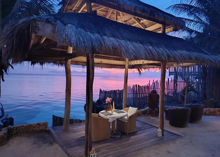 U Story Resort